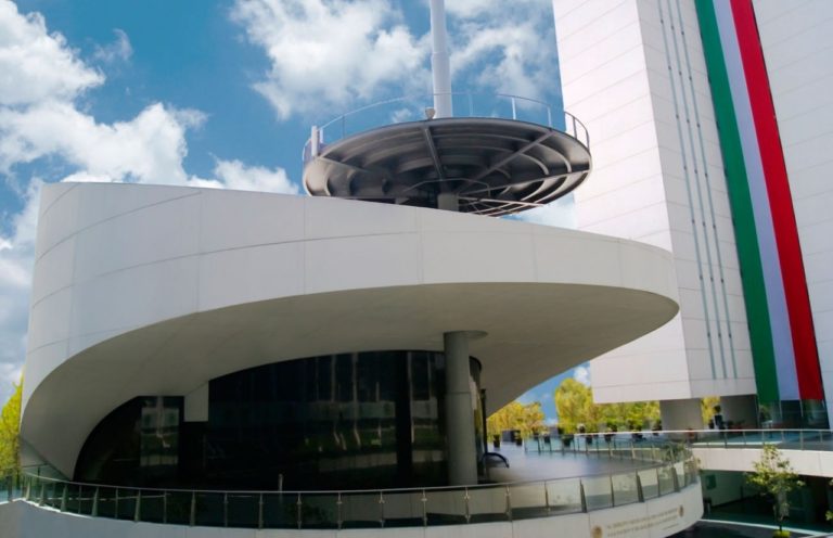 Aprueban ley para proteger derechos de personas con discapacidad