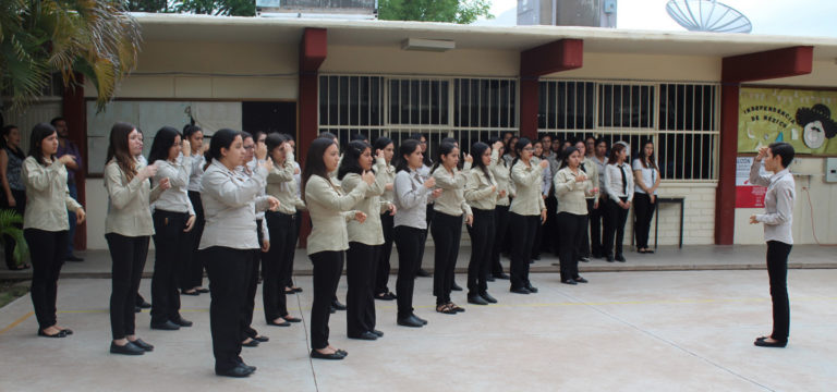 Día Nacional de la Lengua de Señas en México.